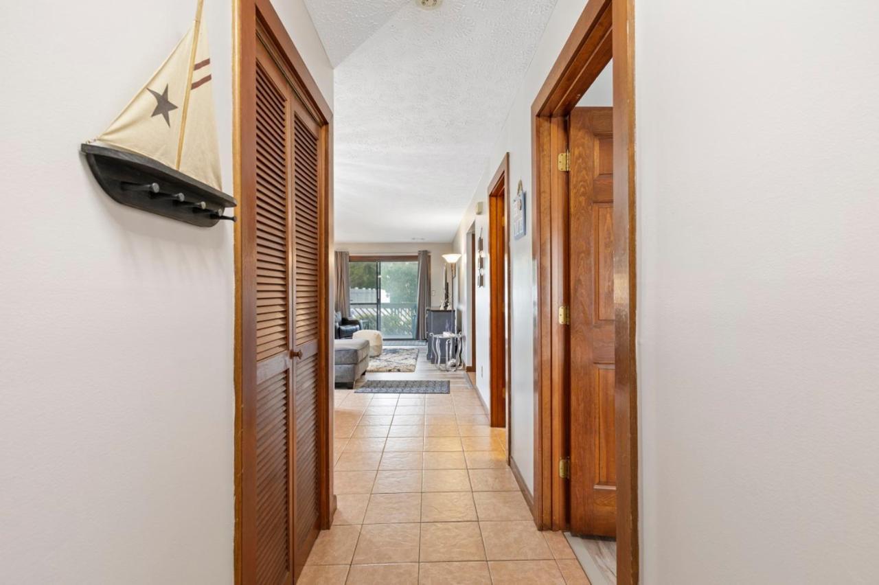 Spacious Modern Condo - 1St Floor - One Block To The Beach Myrtle Beach Exterior foto