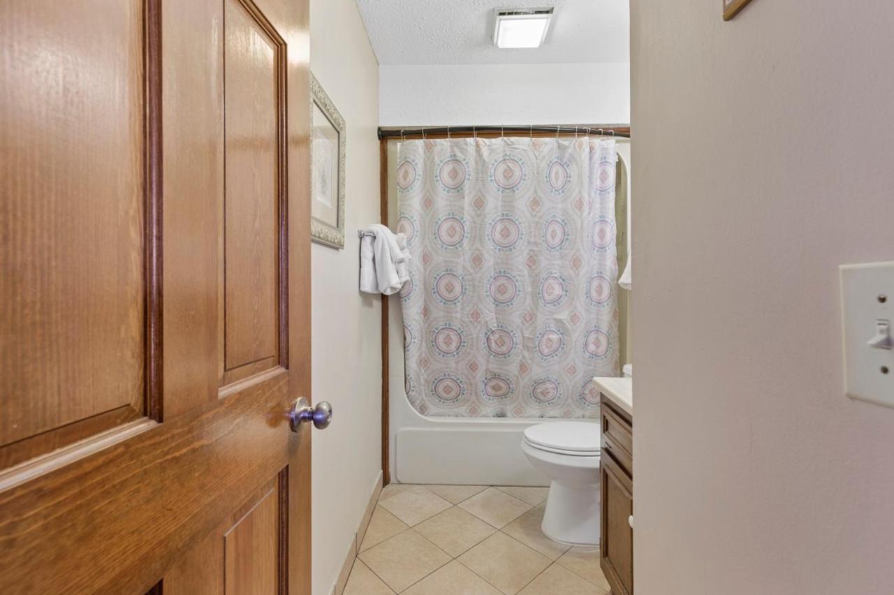Spacious Modern Condo - 1St Floor - One Block To The Beach Myrtle Beach Exterior foto